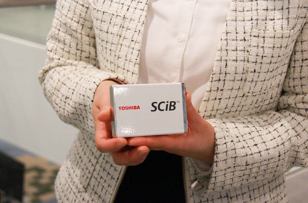 SCiB?電池（充電電池的最小單位），在汽車(chē)上安裝由多個(gè)電池組成的模塊